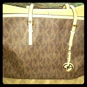Mk Jet Set